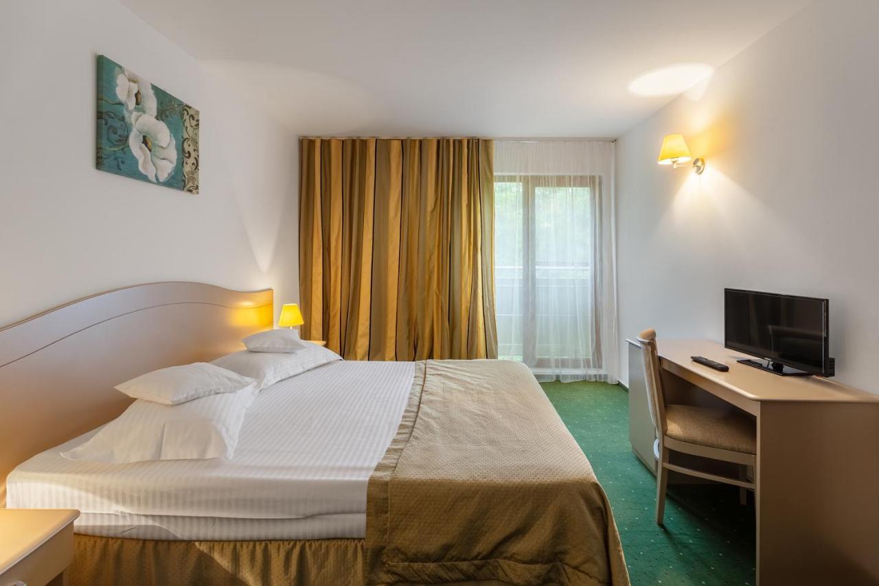 Hotel Bega Eforie Nord Exteriör bild